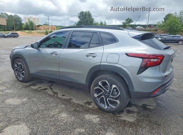 KL77LJEP9TC048467 2026 CHEVROLET TRAX Gray Trasero izquierdo