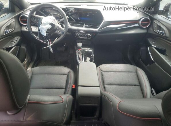 KL77LJEP9TC048467 2026 CHEVROLET TRAX Gray Vista del salpicadero