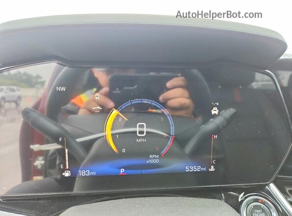 KL77LJEPXSC169930 2025 CHEVROLET TRAX Red Instrument cluster view
