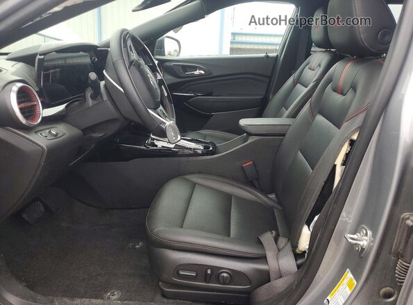 KL77LJEPXSC318014 2025 CHEVROLET TRAX Gray Вид салону спереду