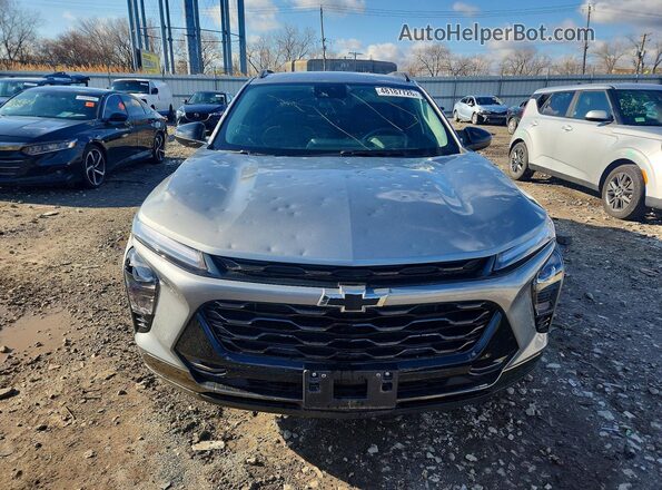 KL77LKE20RC002917 2024 CHEVROLET TRAX Silver Vista frontal