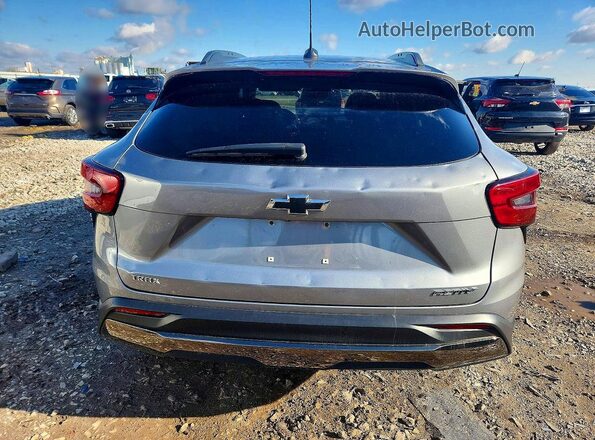 KL77LKE20RC002917 2024 CHEVROLET TRAX Silver Vista trasera