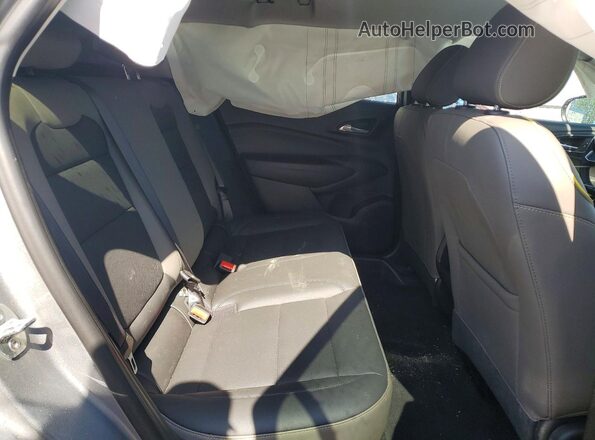 KL77LKE21RC003476 2024 CHEVROLET TRAX Gray Widok wnętrza z tyłu