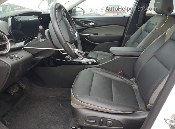 KL77LKE21RC234765 2024 CHEVROLET TRAX White წინა სალონის ხედი