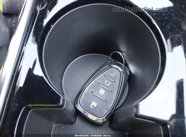 KL77LKE22RC094113 2024 CHEVROLET TRAX White Widok deski rozdzielczej
