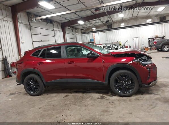KL77LKE25RC202689 2024 CHEVROLET TRAX Red Панорамний вид салону 360°