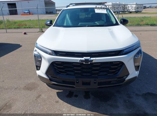 KL77LKE28RC171535 2024 CHEVROLET TRAX White Widok zestawu wskaźników
