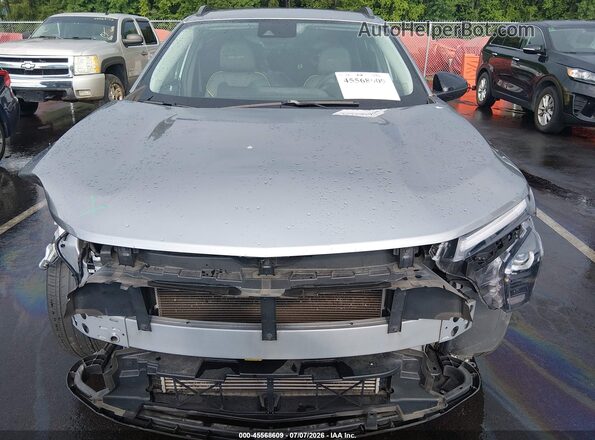KL77LKE29RC123008 2024 CHEVROLET TRAX Silver Вид спереду