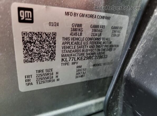 KL77LKE29RC228633 2024 CHEVROLET TRAX Silver ძრავის განყოფილების ხედი