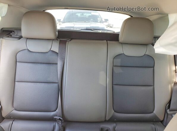 KL77LKEP0SC271758 2025 CHEVROLET TRAX Blue Հետևի նստատեղերի տեսք