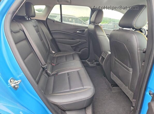 KL77LKEP1SC125224 2025 CHEVROLET TRAX Синий Вид задних сидений