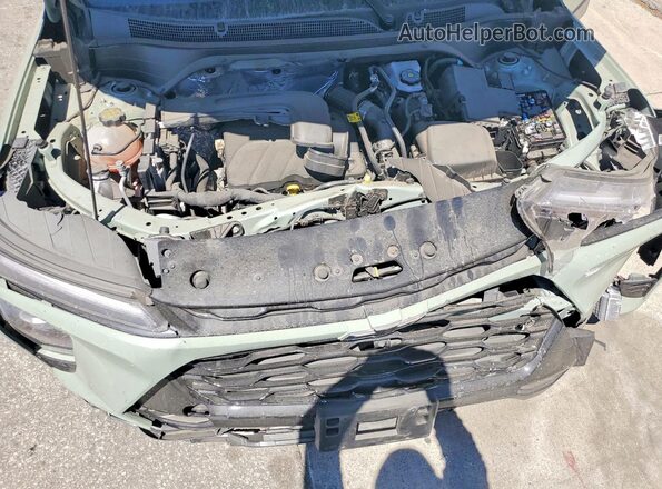 KL77LKEP2SC061243 2025 CHEVROLET TRAX Green Սալոնի հետևի տեսք