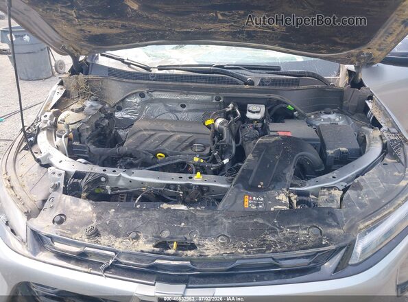 KL77LKEP2SC104446 2025 CHEVROLET TRAX Серый Вид сзади