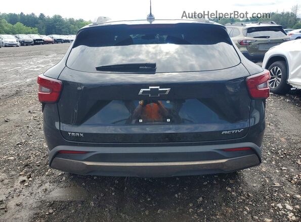KL77LKEP2SC170334 2025 CHEVROLET TRAX White Вид ззаду