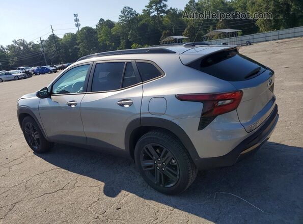 KL77LKEP3SC103547 2025 CHEVROLET TRAX Серебряный Задняя левая четверть