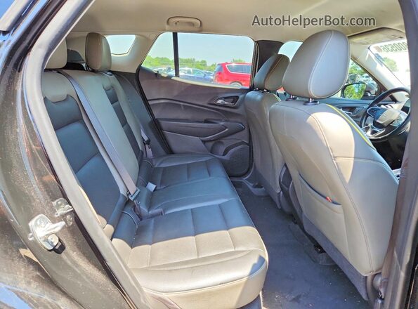 KL77LKEP4SC070784 2025 CHEVROLET TRAX Black Rear interior view