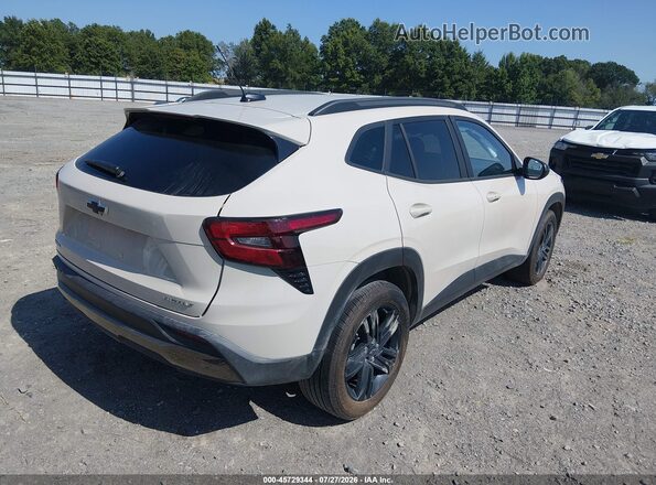 KL77LKEP4TC052285 2026 CHEVROLET TRAX Желто-коричневый Задняя правая четверть