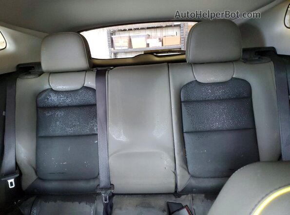 KL77LKEP5SC066307 2025 CHEVROLET TRAX Серебряный Вид задних сидений