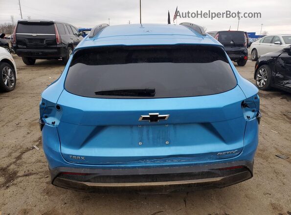 KL77LKEP5SC080496 2025 CHEVROLET TRAX Blue Вид ззаду