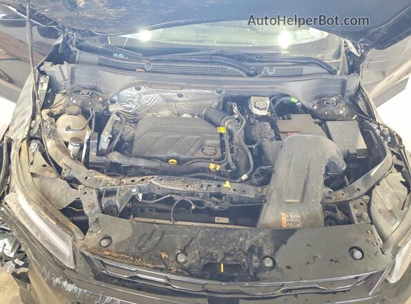 KL77LKEP5SC104294 2025 CHEVROLET TRAX Black Vista del compartimento del motor