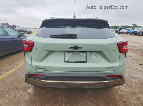 KL77LKEP5SC341223 2025 CHEVROLET TRAX Green უკანა ხედი