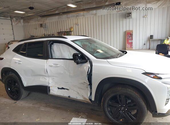 KL77LKEP6SC021389 2025 CHEVROLET TRAX White Vista interior trasera