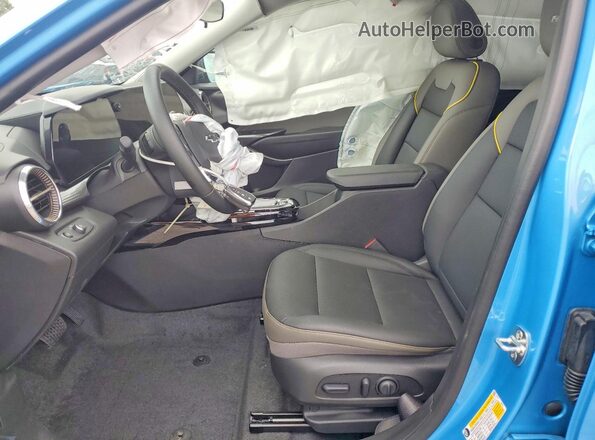 KL77LKEP6TC062901 2026 CHEVROLET TRAX Blue Vista interior delantera