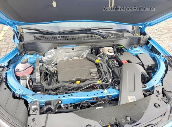 KL77LKEP6TC062901 2026 CHEVROLET TRAX Blue Vista del compartimento del motor