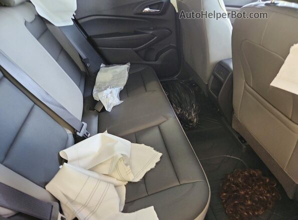 KL77LKEP6TC113376 2026 CHEVROLET TRAX Cream Вид задньої частини салону