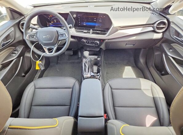 KL77LKEP6TC124250 2026 CHEVROLET TRAX Green წინა პანელის ხედი