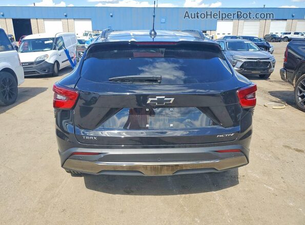KL77LKEP7SC248767 2025 CHEVROLET TRAX Black Вид ззаду