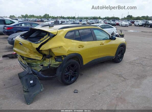 KL77LKEP8SC101504 2025 CHEVROLET TRAX Желтый Задняя правая четверть