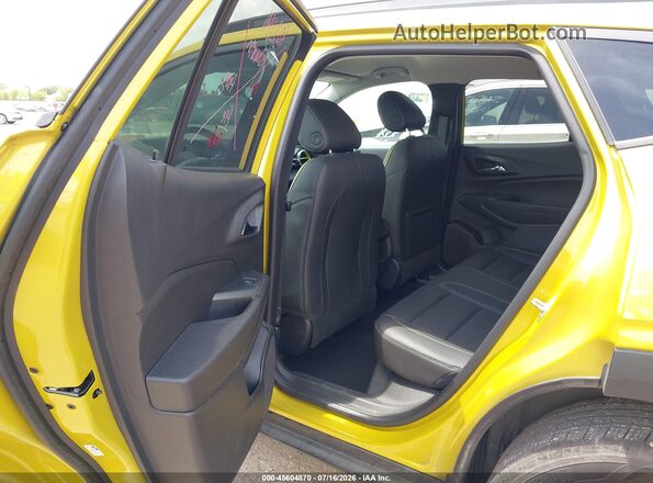 KL77LKEP8SC101504 2025 CHEVROLET TRAX Желтый Вид наклейки с VIN-кодом