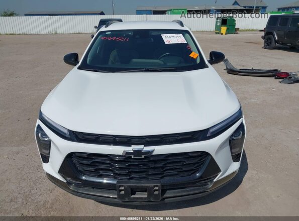 KL77LKEP8SC120666 2025 CHEVROLET TRAX Белый Вид задней части салона