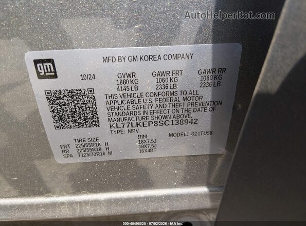 KL77LKEP8SC138942 2025 CHEVROLET TRAX Silver Widok komory silnika