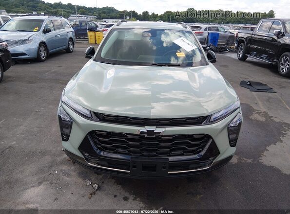KL77LKEP9SC027123 2025 CHEVROLET TRAX Зеленый Вид щитка приборов