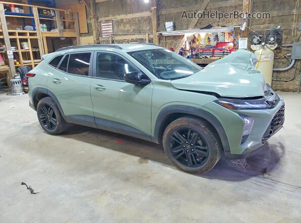 KL77LKEPXSC208215 2025 CHEVROLET TRAX Green წინა მარჯვენა