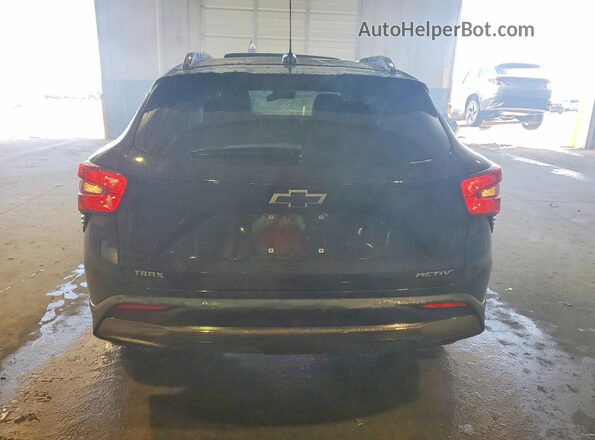 KL77LKEPXTC054607 2026 CHEVROLET TRAX Черный Вид сзади