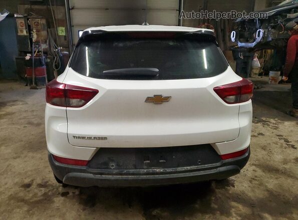 KL79MMS22MB030707 2021 CHEVROLET TRAILBLAZER Белый Вид сзади