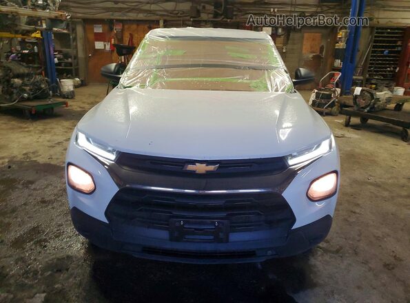 KL79MMS22MB030707 2021 CHEVROLET TRAILBLAZER Белый Вид спереди