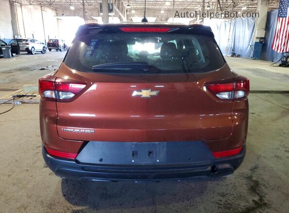 KL79MMS22MB152824 2021 CHEVROLET TRAILBLAZER Orange Widok z tyłu