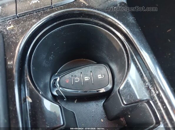 KL79MMS25RB061392 2024 CHEVROLET TRAILBLAZER Red Առջևի վահանակի տեսք