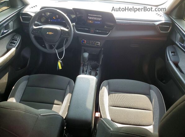 KL79MMSL7RB103778 2024 CHEVROLET TRAILBLAZER White Առջևի վահանակի տեսք