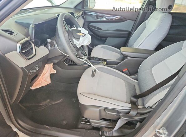 KL79MMSLXSB133394 2025 CHEVROLET TRAILBLAZER Gray Widok wnętrza z przodu