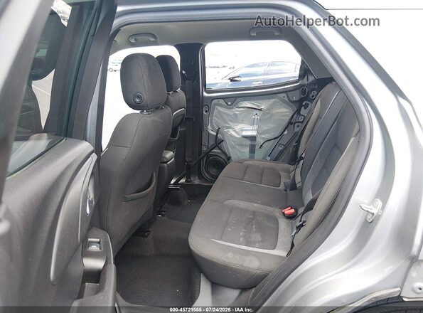 KL79MNSLXPB195665 2023 CHEVROLET TRAILBLAZER Silver Widok naklejki z numerem VIN