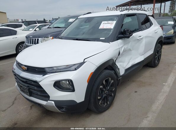 KL79MPS22PB099614 2023 CHEVROLET TRAILBLAZER White Vista tres cuartos delantera izquierda