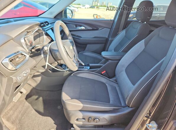 KL79MPS23PB169749 2023 CHEVROLET TRAILBLAZER Black Widok wnętrza z przodu