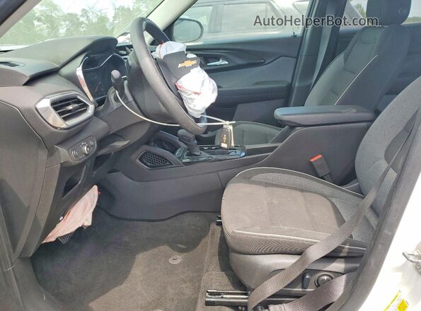 KL79MPS25PB108239 2023 CHEVROLET TRAILBLAZER White Vista interior delantera