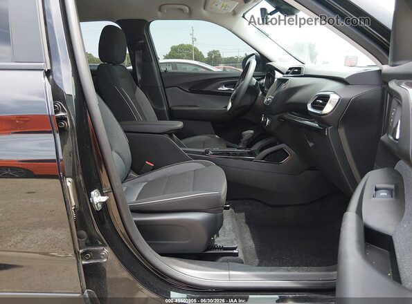KL79MPS27PB149665 2023 CHEVROLET TRAILBLAZER Black Սալոնի դիմացի տեսք