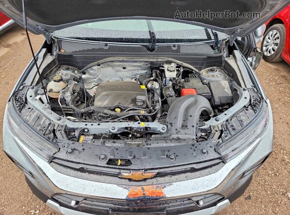 KL79MPS29PB049261 2023 CHEVROLET TRAILBLAZER Silver Rear interior view